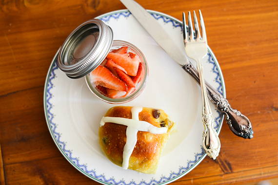 Hot cross buns for Easter breakfast | 100 Layer Cakelet