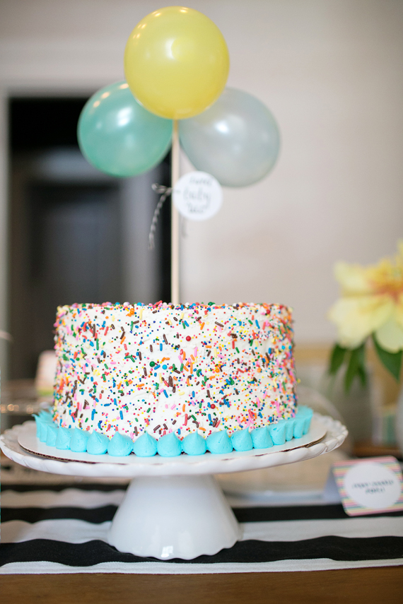 Ready to "Pop" baby shower for Alicia | 100 Layer Cakelet