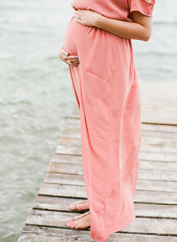 Winnipeg maternity photography | Brittany Mahood | 100 Layer Cakelet