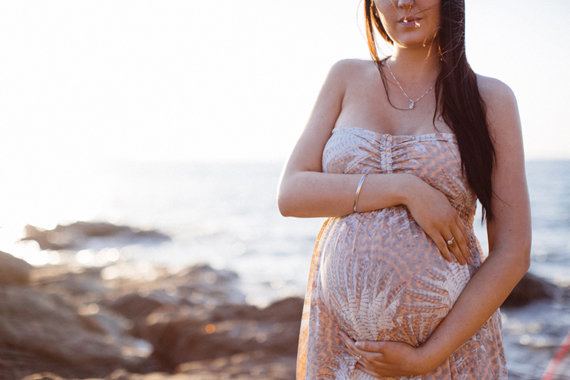 Queensland maternity photos | Marina Locke | 100 Layer Cakelet