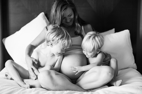 Orange County maternity photos at home by Braedon Flynn | 100 Layer Cakelet
