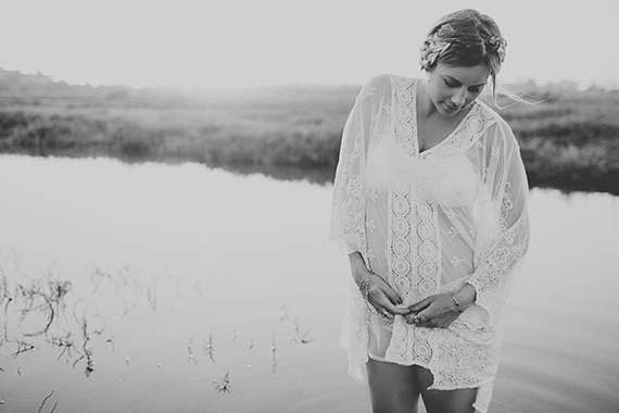 Southern California maternity photos by Wild Whim Photography | Hallie of Lo Boheme Events | 100 Layer Cakelet