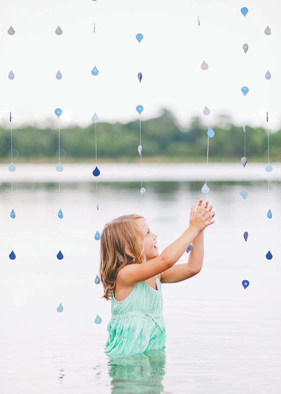 Rainy day portraits by Rachel Absher Photography | 100 Layer Cakelet