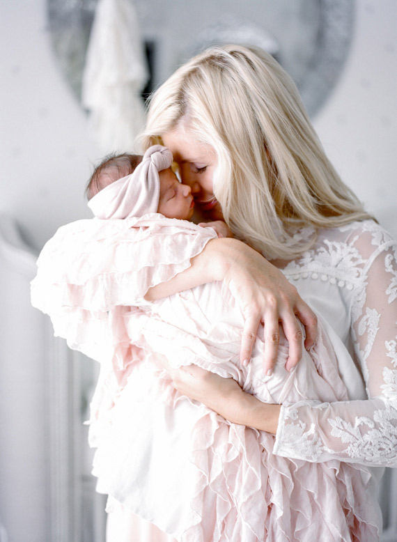 Fairytale nursery and newborn photos by Courtney de Jauregui of Erin Hearts Court | 100 Layer Cakelet