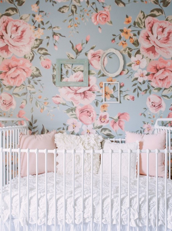 Best nursery design of the year on 100 Layer Cakelet : Floral Wallpaper