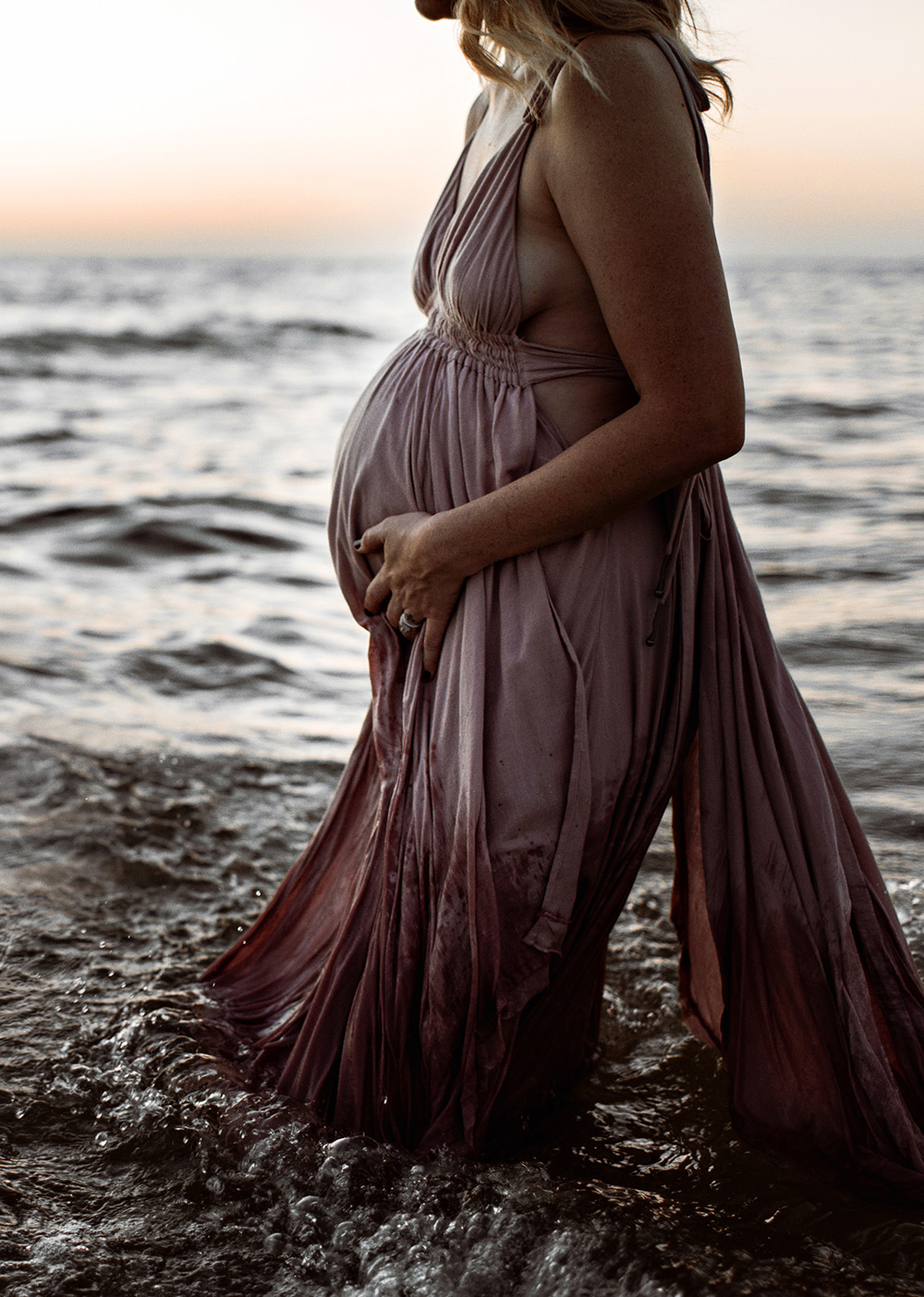 Sunset maternity photos in Florida